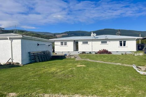 Photo of property in 316 Suffolk Road, Stoke, Nelson, 7011