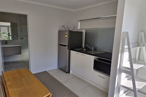 Photo of property in 51 Eugenia Rise, Totara Heights, Auckland, 2105