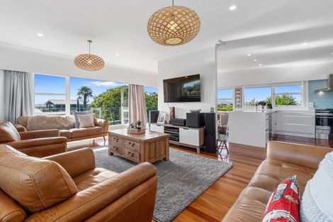 Photo of property in 19 Darraghs Road, Brookfield, Tauranga, 3110