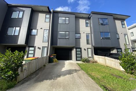 Photo of property in 16/5 Perekia Street, Albany, Auckland, 0632