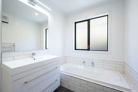 Photo of property in 2 Woolshed Drive, Stoke, Nelson, 7011