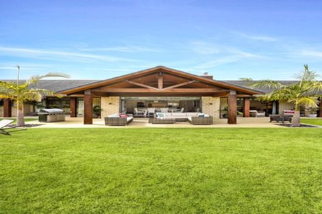 Photo of property in 20 Matatea Road, Waimauku, 0881