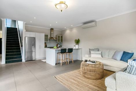 Photo of property in 8 Chateau Crescent, Rangatira Park, Taupo, 3330