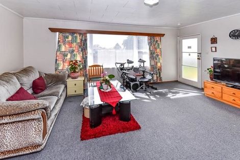 Photo of property in 3/9 Oxford Road, Manurewa, Auckland, 2102