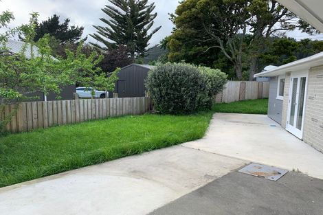 Photo of property in 60 Amohia Street, Paraparaumu, 5032