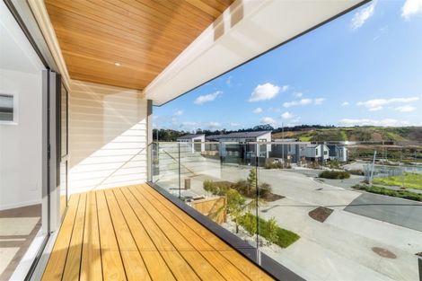 Photo of property in 7 Bight Road, Long Bay, Auckland, 0630