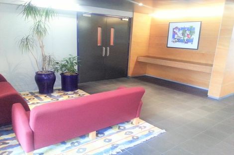 Photo of property in St Pauls Apartments, 42/43 Mulgrave Street, Thorndon, Wellington, 6011