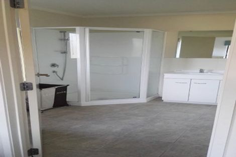 Photo of property in 3/20 The Avenue, Albany, Auckland, 0632