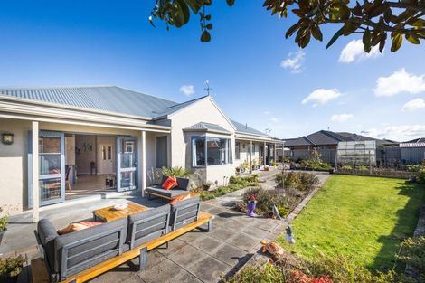 Photo of property in 29 Clearview Drive, Milson, Palmerston North, 4414