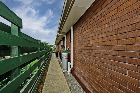 Photo of property in 35 Craig Street, Waikiwi, Invercargill, 9810