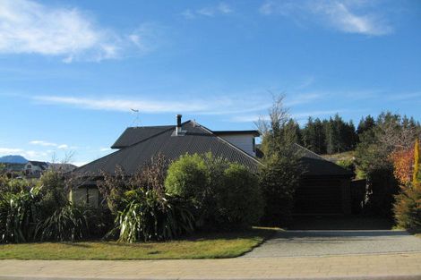 Photo of property in 6 Scaife Place, Wanaka, 9305
