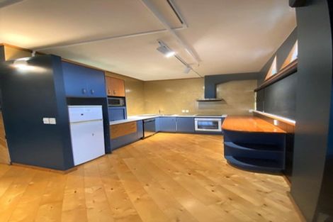 Photo of property in Rostrevor House, 3/130a Vivian Street, Te Aro, Wellington, 6011
