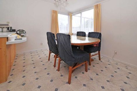 Photo of property in 2/25 Landscape Road, Papatoetoe, Auckland, 2025