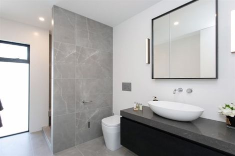 Photo of property in 80 Hewitts Road, Merivale, Christchurch, 8014