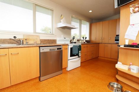 Photo of property in 80 Weston Road, Waiareka Junction, Oamaru, 9401