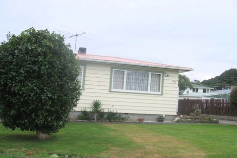 Photo of property in 12 Clematis Grove, Maungaraki, Lower Hutt, 5010