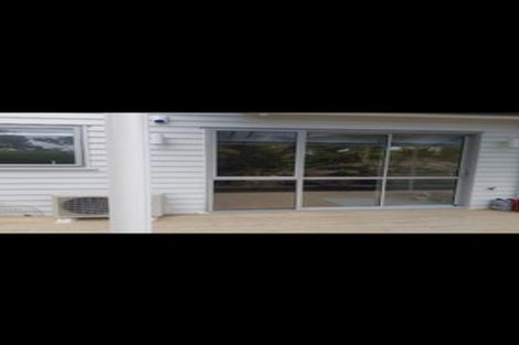 Photo of property in 18 Vazey Way, Hobsonville, Auckland, 0618