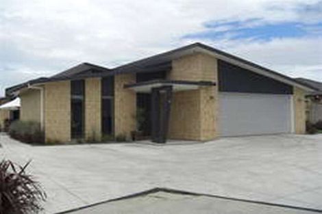 Photo of property in 9 Amberley Place, Flagstaff, Hamilton, 3210