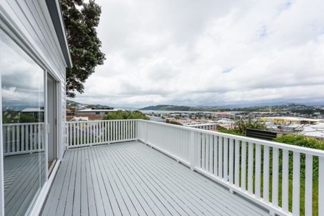 Photo of property in 11 Upper Bourke Street, Kilbirnie, Wellington, 6022