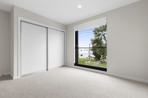 Photo of property in 4/8 Bagnall Avenue, Point England, Auckland, 1072