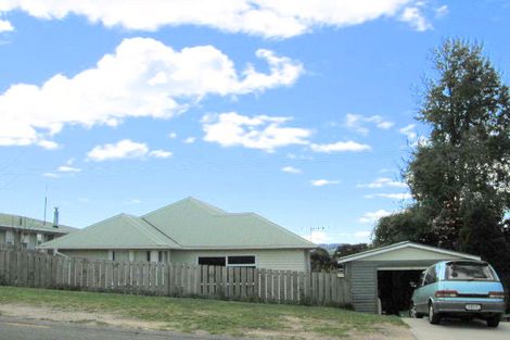 Photo of property in 1/118 Gillies Avenue, Taupo, 3330