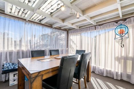 Photo of property in 6 Puriri Crescent, Hillcrest, Rotorua, 3015