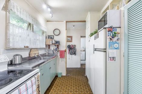 Photo of property in 832 Whangaparaoa Road, Manly, Whangaparaoa, 0930