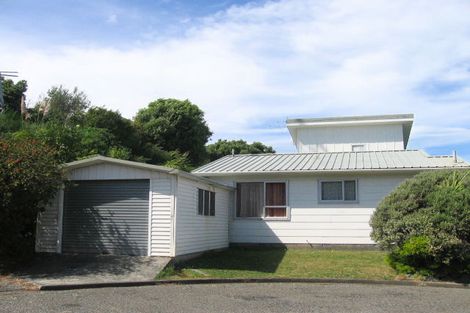 Photo of property in 1 Martha Place, Crofton Downs, Wellington, 6035