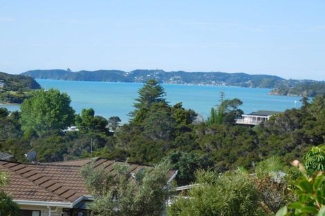 Photo of property in 17 Puketiro Place, Paihia, 0200