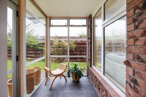 Photo of property in 4 Cramer Place, Awapuni, Palmerston North, 4412