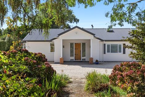 Photo of property in 120 Patons Rock Road, Patons Rock, Takaka, 7182