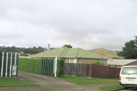 Photo of property in 13 Passive Grove, Ascot Park, Porirua, 5024