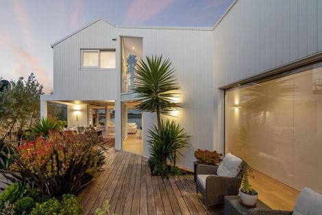 Photo of property in 117 Main Road, Redcliffs, Christchurch, 8081
