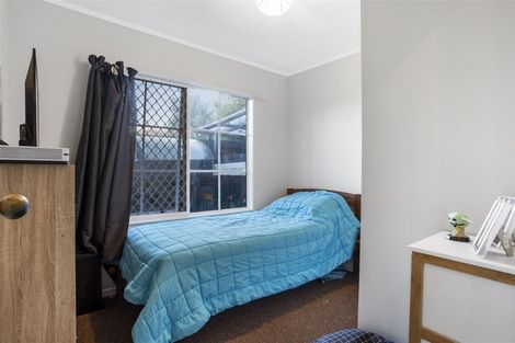 Photo of property in 47 Harmel Road, Glendene, Auckland, 0602