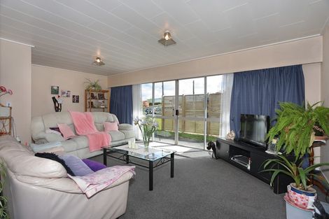 Photo of property in 20 Oaklea Avenue, Marton, 4710