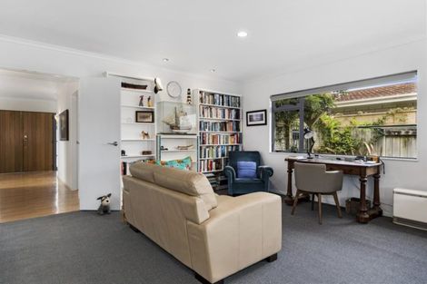 Photo of property in 5a Carol Place, Otumoetai, Tauranga, 3110