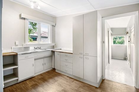 Photo of property in 10 Coronation Street, Waimate, 7924