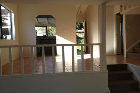 Photo of property in 2/24 Beswick Place, Birkdale, Auckland, 0626