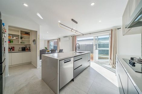 Photo of property in 32 Castletown Street, Wallaceville, Upper Hutt, 5018