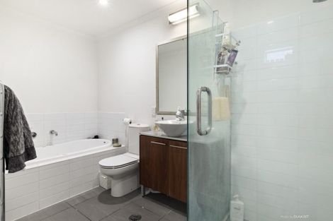 Photo of property in Augusta Apartments, 7/254 Willis Street, Te Aro, Wellington, 6011