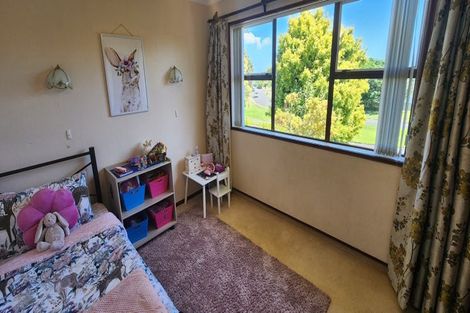 Photo of property in 9 Tiverton Crescent, Whalers Gate, New Plymouth, 4310