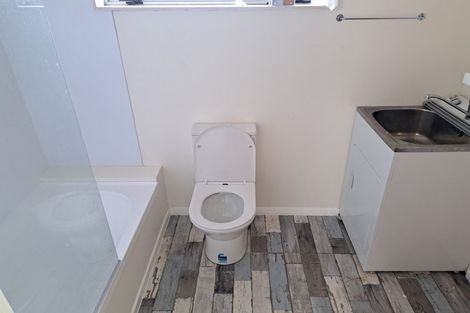 Photo of property in 44a Bauchop Road, Waterloo, Lower Hutt, 5011