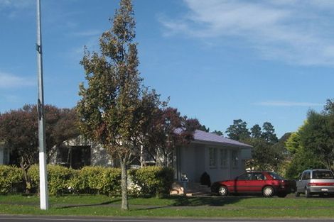 Photo of property in 523 Pakuranga Road, Howick, Auckland, 2010