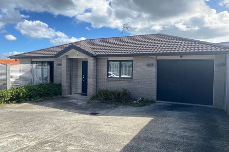 Photo of property in 2 Fortunes Road, Half Moon Bay, Auckland, 2012