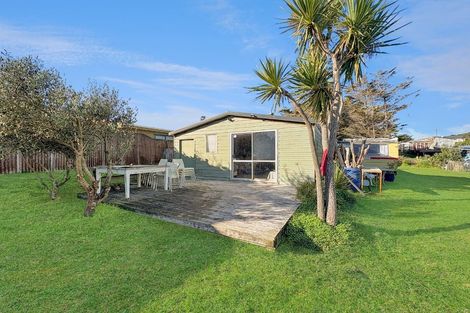 Photo of property in 110 Park Avenue, Waitarere Beach, Levin, 5510