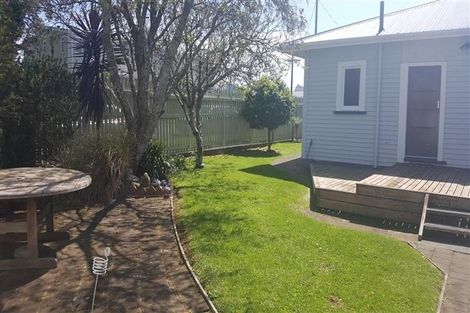 Photo of property in 61 Hobson Street, New Plymouth, 4312