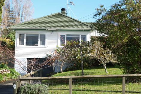 Photo of property in 29 Churchill Road, Cockle Bay, Auckland, 2014