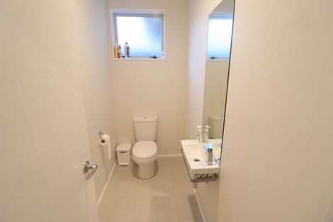 Photo of property in 63 Mackay Drive, Greenhithe, Auckland, 0632