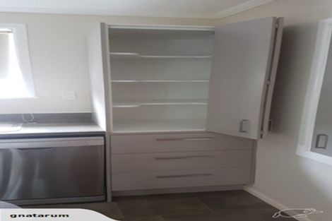 Photo of property in 11 Busby Place, Awapuni, Palmerston North, 4412