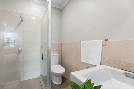 Photo of property in 16/5 Massey Avenue, Pukekohe, 2120